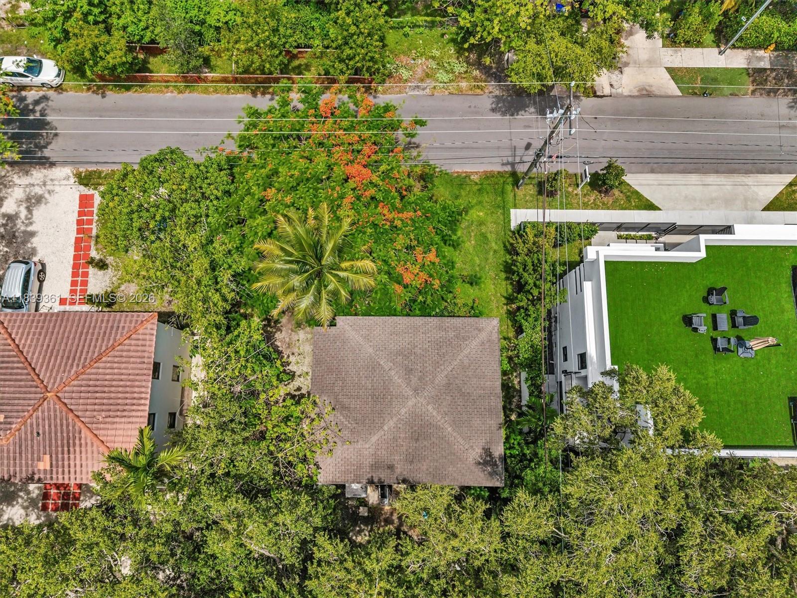 3210 Elizabeth Street Miami, FL 33133 - Photo 64 of 69