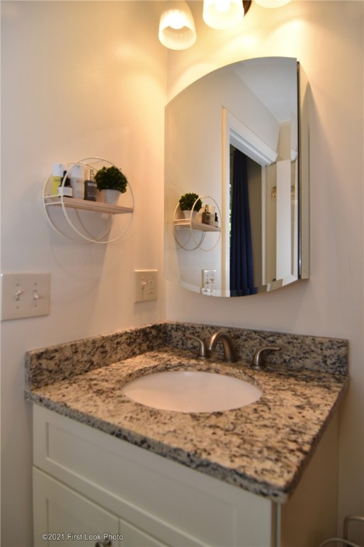 162 William Henry Road Scituate, RI 02857 - Photo 20 of 37