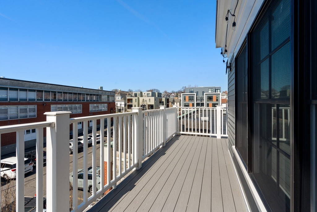 7 Dane Street, Unit D Somerville, MA 02143 - Photo 15 of 17