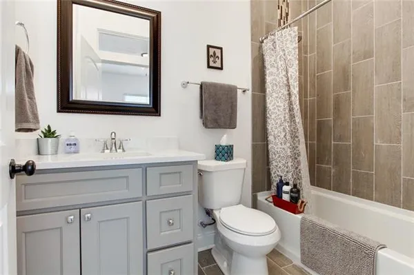 $1,895 | 4222 North Johnson Street, New Orleans, LA 70117