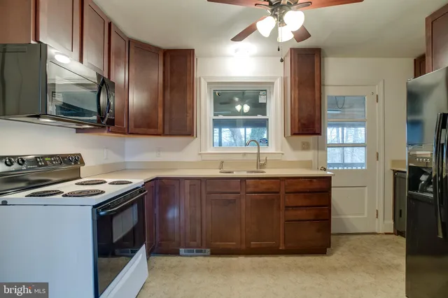 $355,000 | 1109 Lee Street, Culpeper, VA 22701