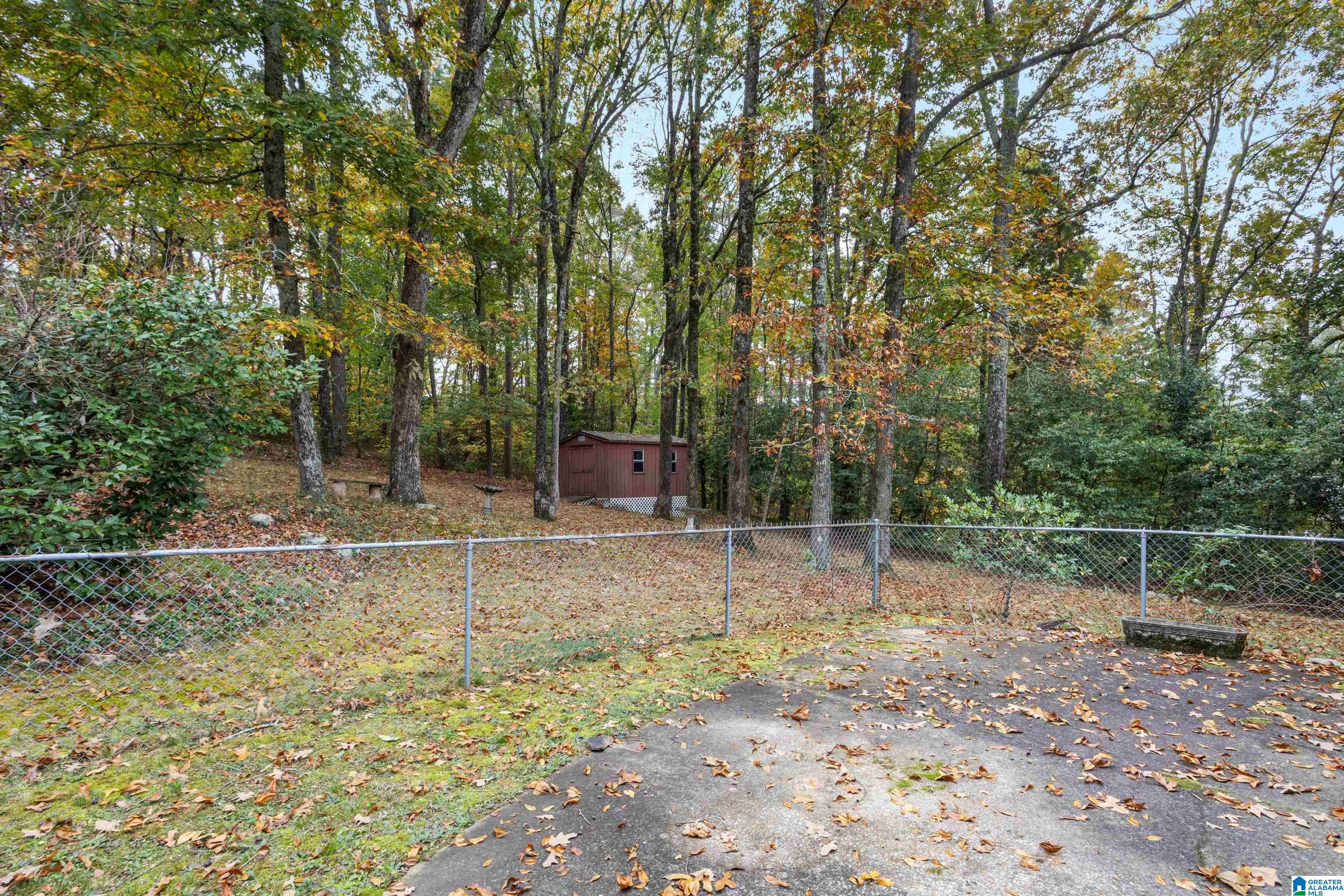 2104 Henry Road Anniston, AL 36207 - Photo 33 of 44
