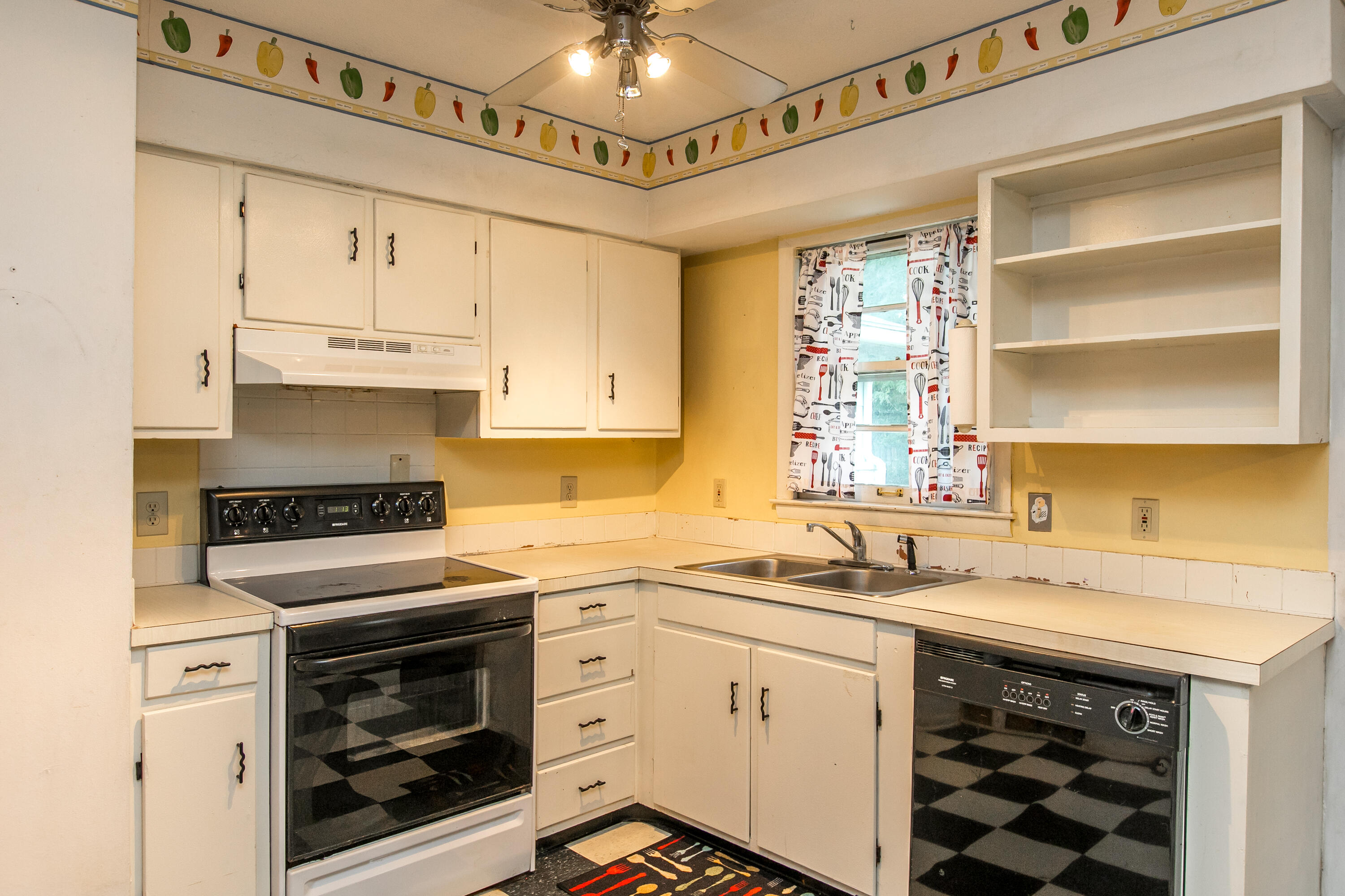 646 Eden Road Lexington, KY 40505 - Photo 10 of 29 1-10
