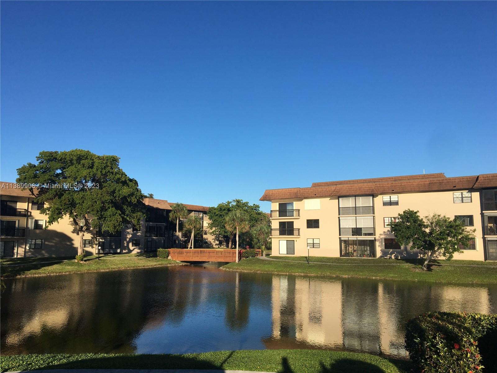 6095 North Sabal Palm Blvd Unit 212