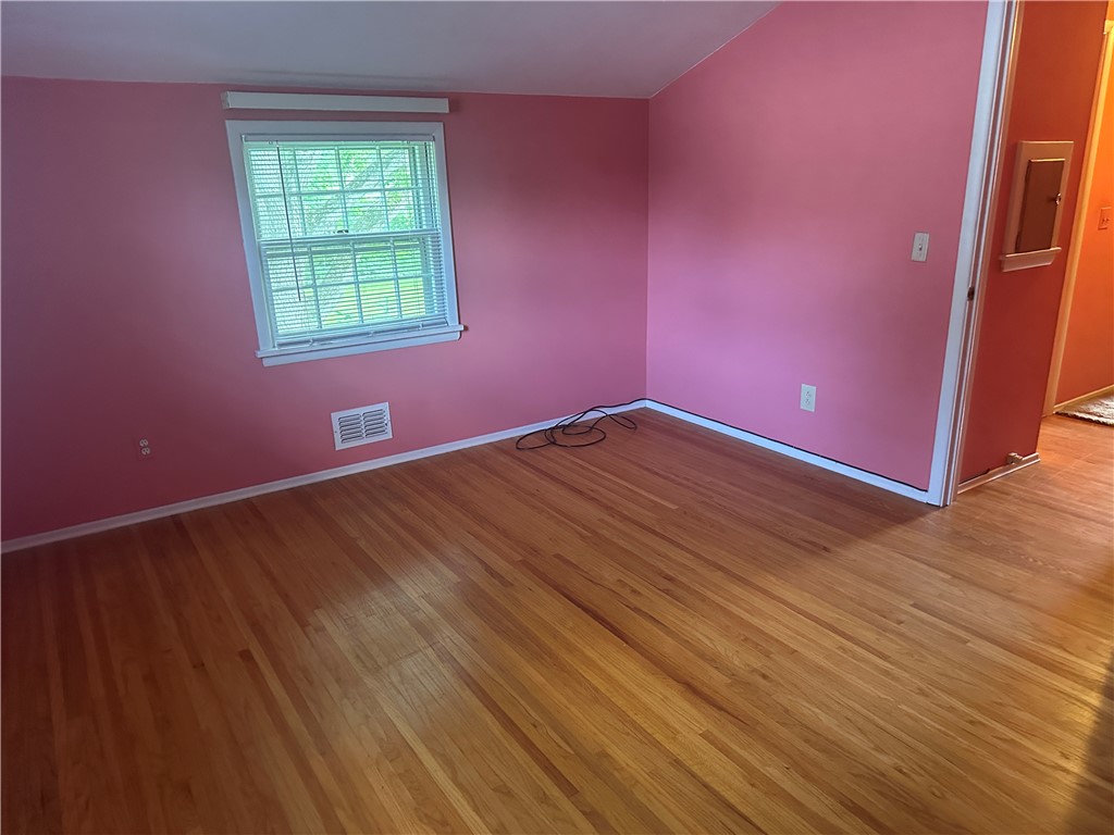 51 Robert Road Penfield, NY 14526 - Photo 27 of 35