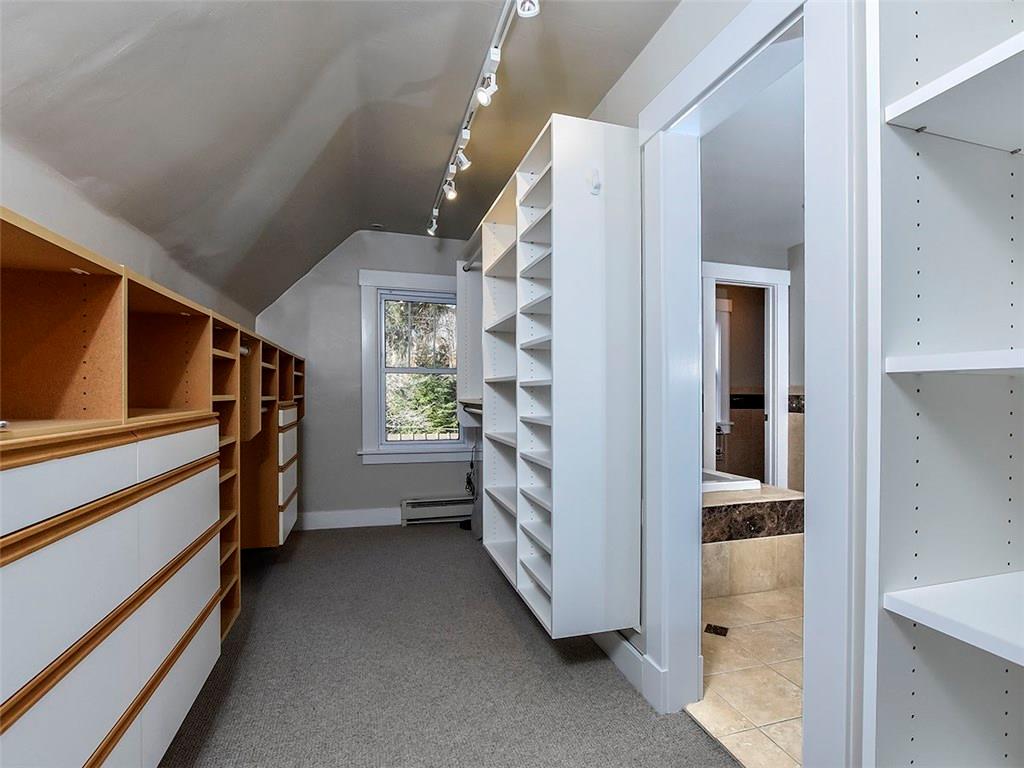 5601 Marlborough Road Pittsburgh, PA 15217 - Photo 20 of 25 MASTER SUITE...1 OF 2 WALK IN CLOSETS!