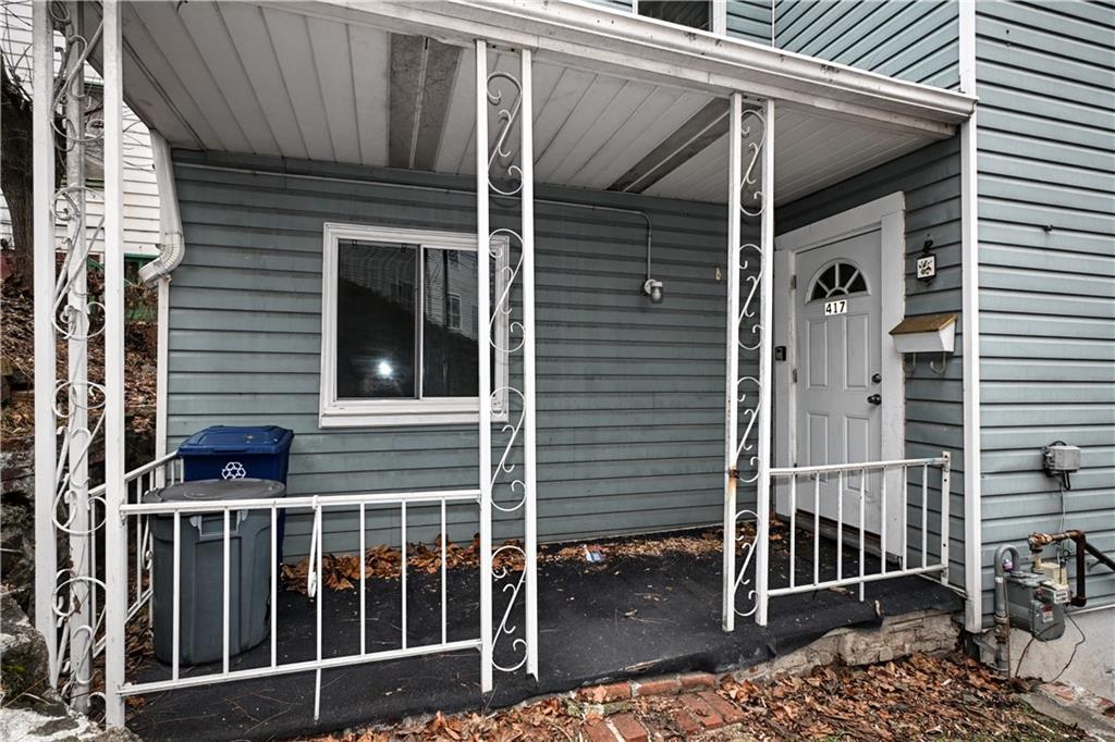 417 Lawn Street Pittsburgh, PA 15213 - Photo 3 of 26 a view of front door