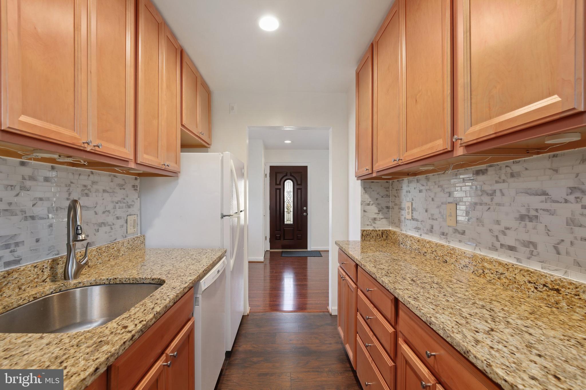 11518 Mapleview Drive Silver Spring, MD 20902 - Photo 12 of 38