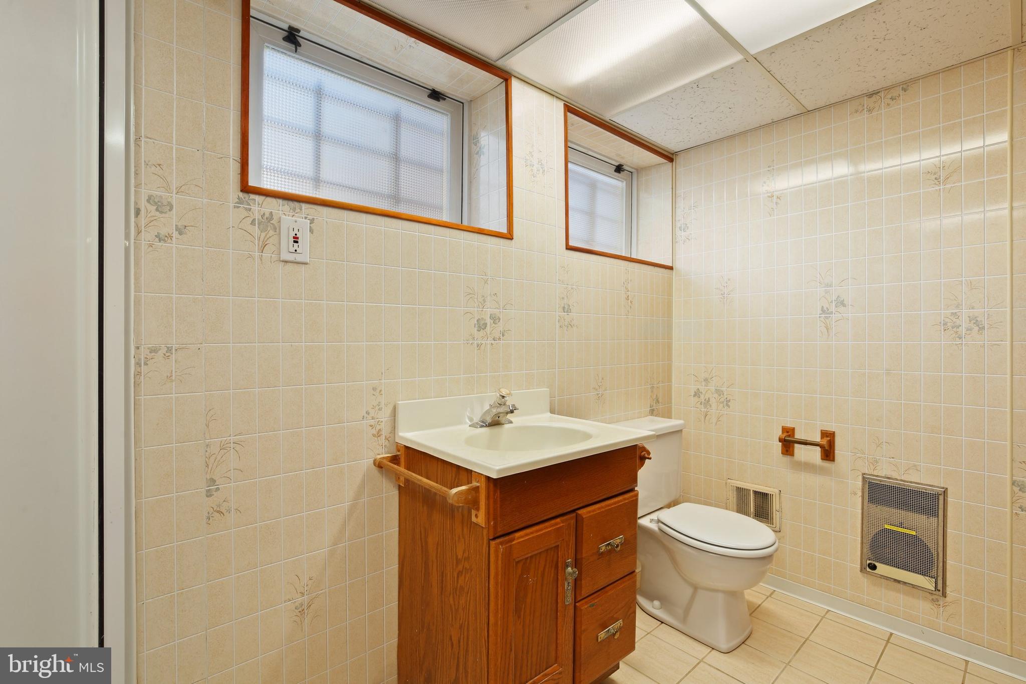 11518 Mapleview Drive Silver Spring, MD 20902 - Photo 30 of 38