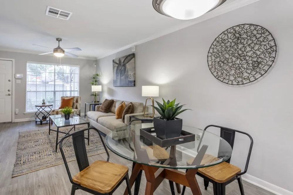 25650 Interstate 45, Unit 1301 Spring, TX 77386 - Photo 3 of 12