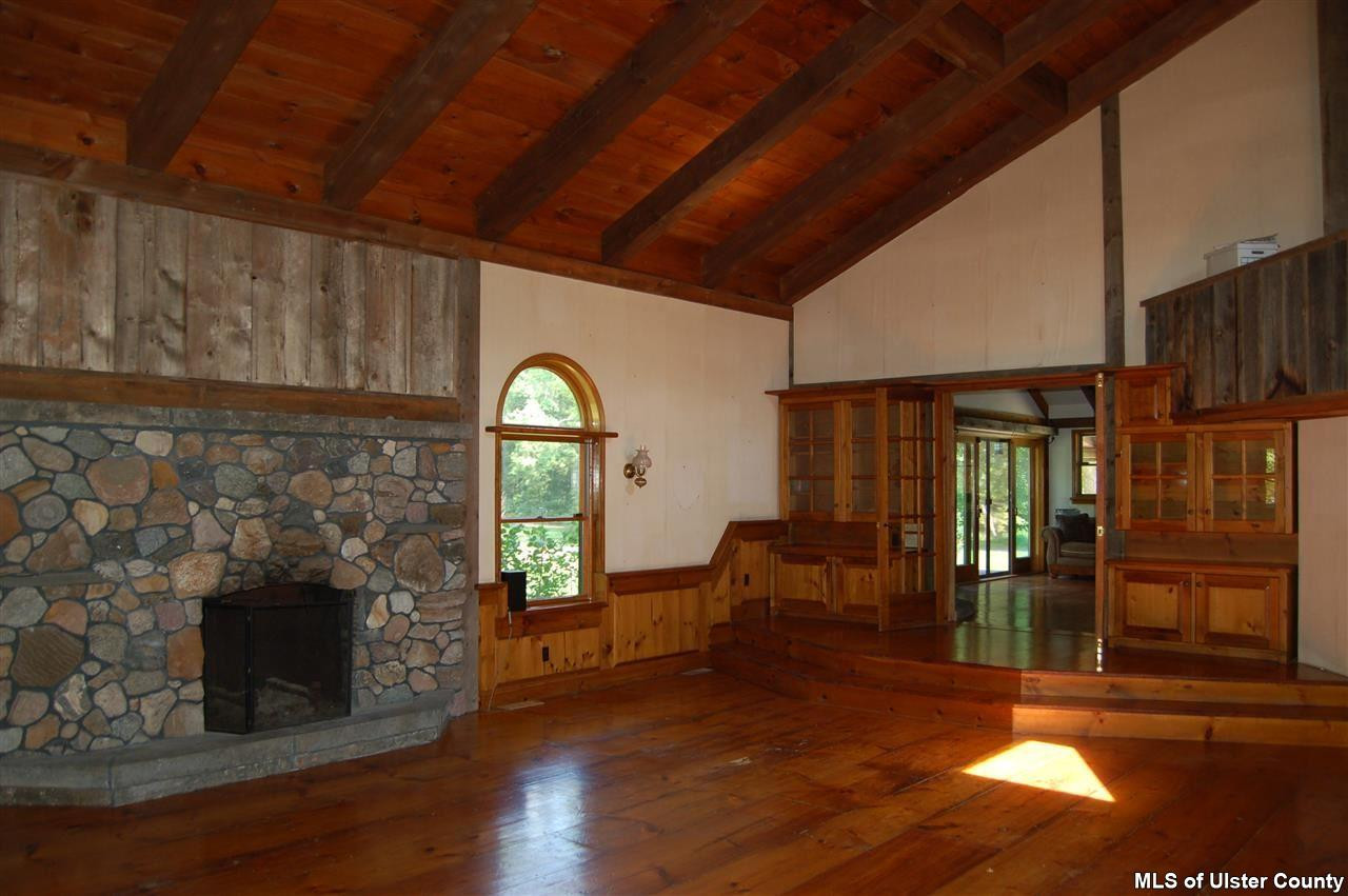 72 Wegabauer Road Saugerties, NY 12477 - Photo 4 of 34 Photo 4