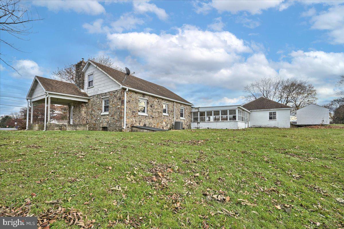 1846 Spring Road Carlisle, PA 17013 - Photo 22 of 25 Gallery Image 22