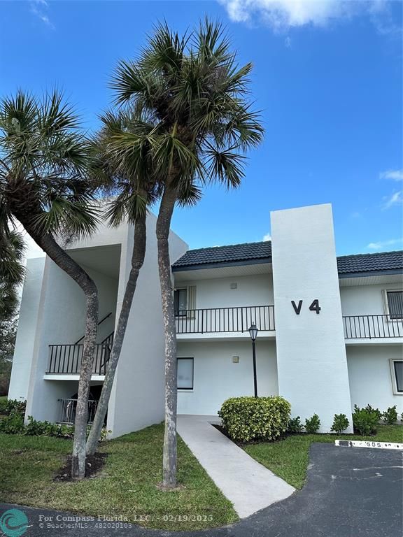 1605 Highway 1, Unit 104 Jupiter, FL 33477 - Photo 17 of 21