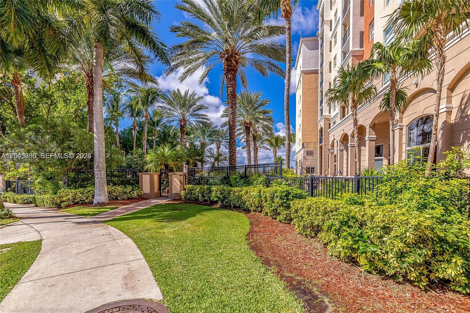 17150 North Bay Road, Unit 2222 Sunny Isles Beach, FL 33160 - Photo 2 of 15