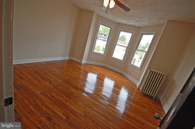 2325 Annapolis Road Baltimore, MD 21230 - Photo 6 of 29 Bedroom