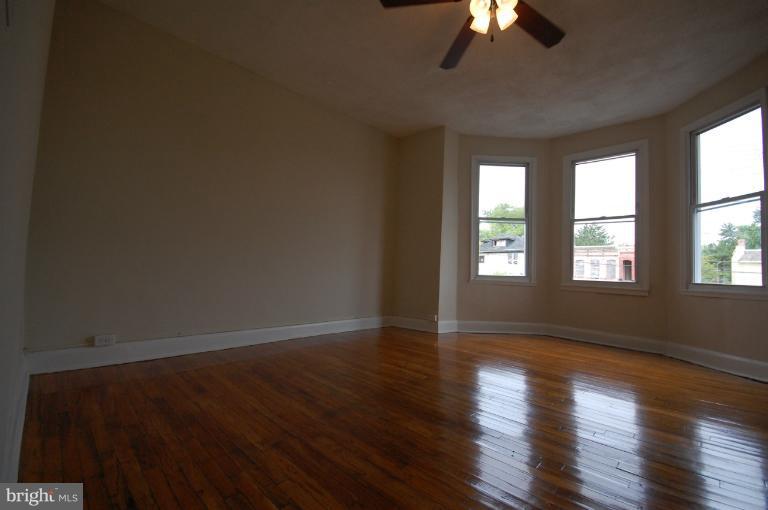 2325 Annapolis Road Baltimore, MD 21230 - Photo 9 of 29 Bedroom (Master)