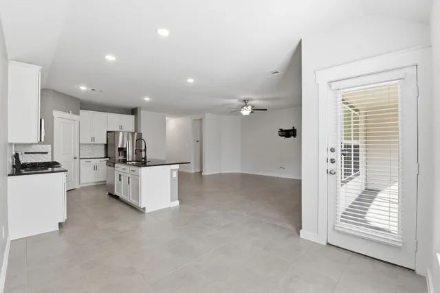 $2,000 | 12411 Southern Trail Court, Magnolia, TX 77354