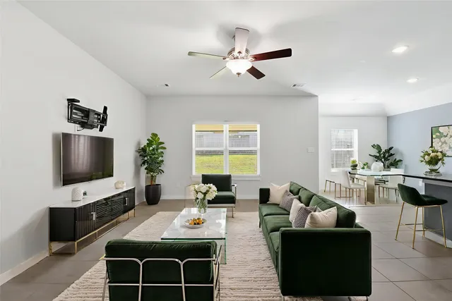 $2,000 | 12411 Southern Trail Court, Magnolia, TX 77354