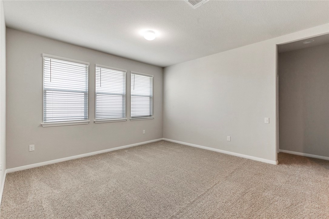14505 Frankel Loop Pflugerville, TX 78660 - Photo 7 of 32