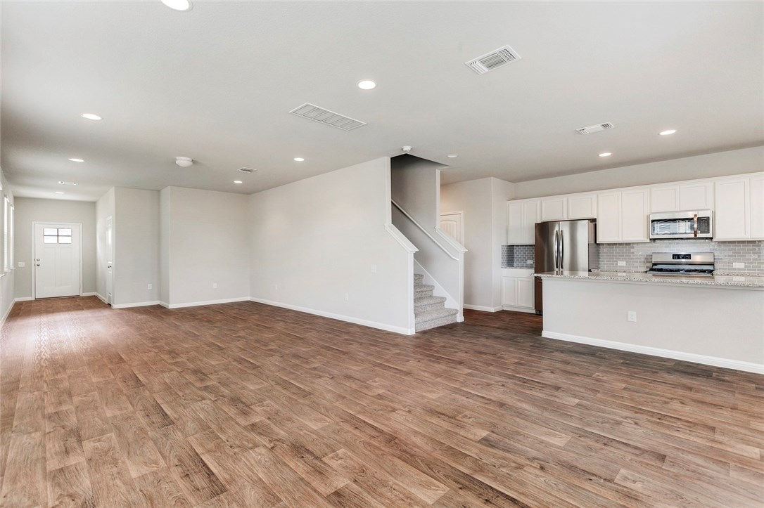 14505 Frankel Loop Pflugerville, TX 78660 - Photo 8 of 32 https://matrix.abor.com/Matrix/MediaManager/ShowImage.aspx?tbl=9&mtid=1&tmui=118251064&mf=P1183404551bd9e5cb-1dd8-4e1e-a27b-365beb6bb3afU-1&w=128&h=96&q=99&md=2023-07-04%2012:46:28.970