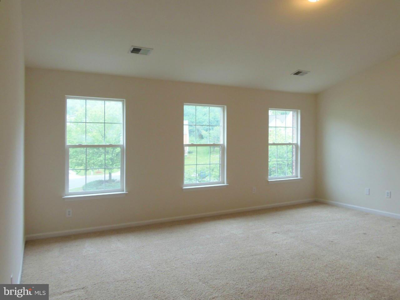 1909 Grey Castle Way Silver Spring, MD 20903 - Photo 16 of 27 Bedroom (Master)