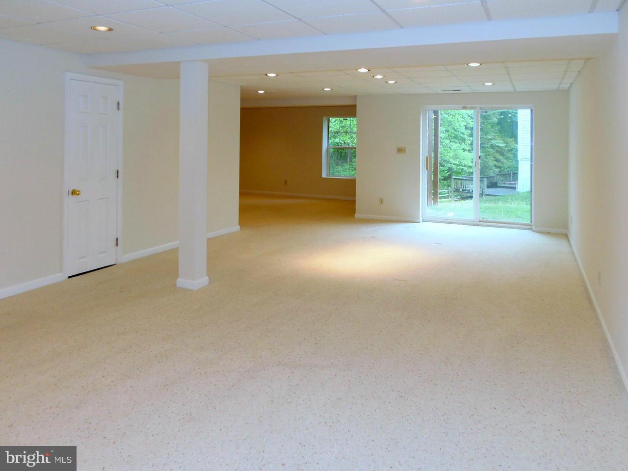1909 Grey Castle Way Silver Spring, MD 20903 - Photo 23 of 27 Interior (General)