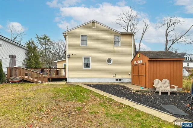 $549,900 | 32 Grove Street, Wanaque, NJ 07465