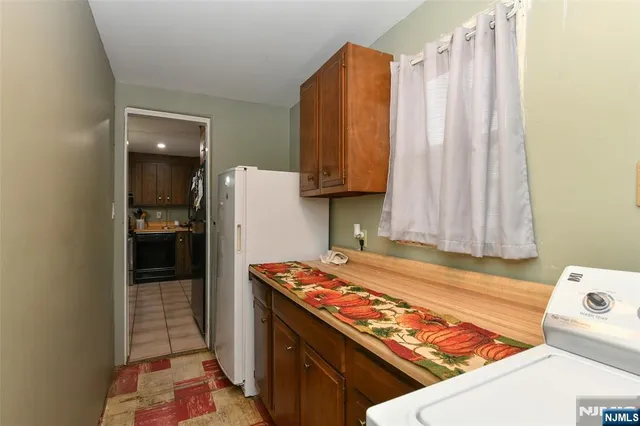 $549,900 | 32 Grove Street, Wanaque, NJ 07465