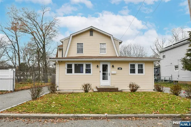 $549,900 | 32 Grove Street, Wanaque, NJ 07465