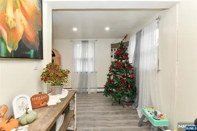 $549,900 | 32 Grove Street, Wanaque, NJ 07465