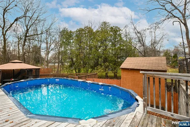 $549,900 | 32 Grove Street, Wanaque, NJ 07465