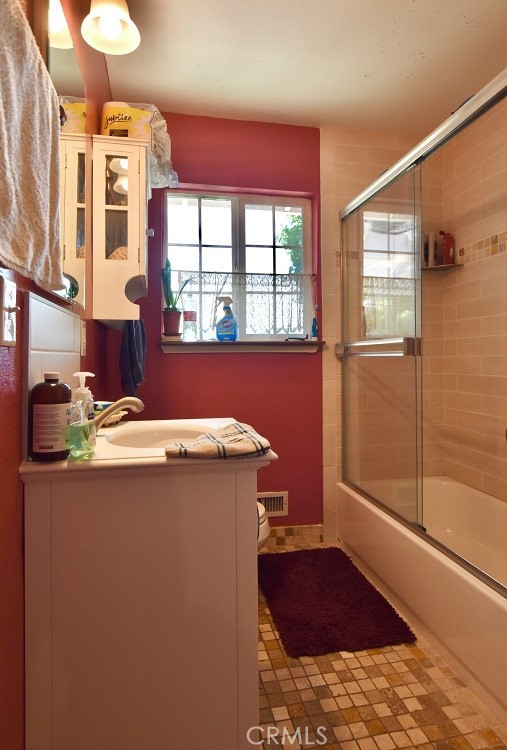 76980 San Antonio Road Bradley, CA 93426 - Photo 16 of 54 a bathroom with a sink and a bathtub