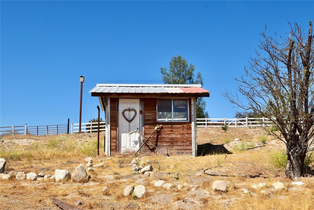 76980 San Antonio Road Bradley, CA 93426 - Photo 41 of 54 a front view of a house with a yard