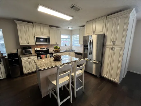$389,900 | 37127 Gossamer Lane, Magnolia, TX 77354