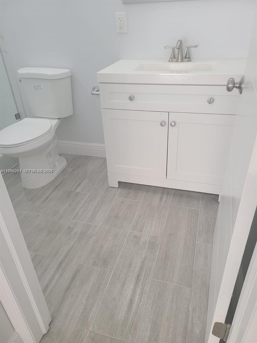 2008 Northeast 4th Avenue, Unit R Wilton Manors, FL 33305 - Photo 4 of 6