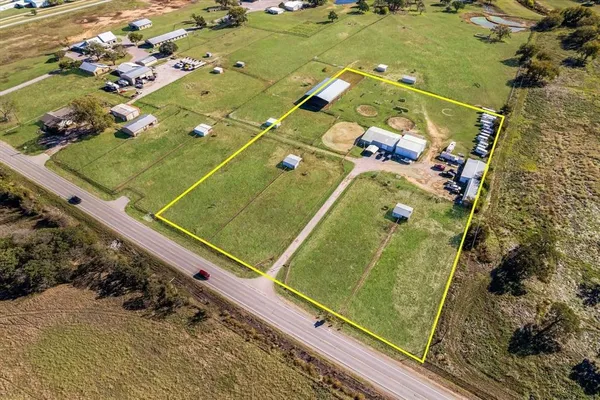 view of a tennis court