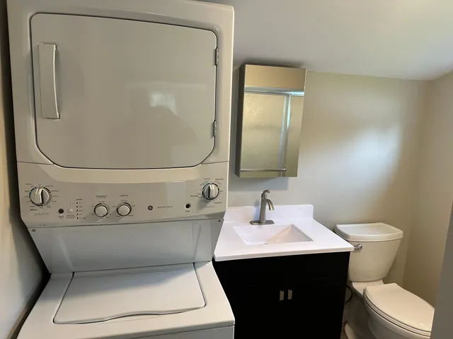 $199,900 | 204 Rossman Avenue, Detroit Lakes, MN 56501