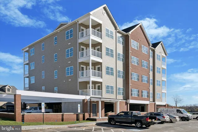 $439,200 | 16453 River View Circle, Bristol, PA 19007