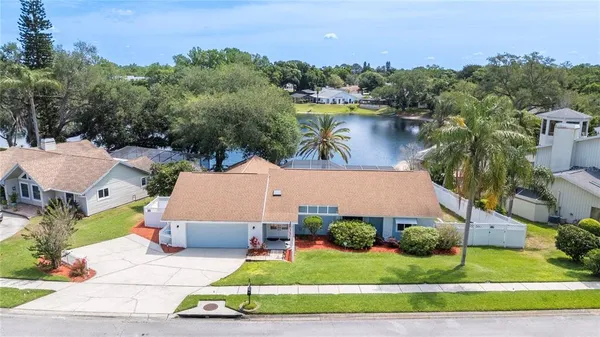 $750,000 | 5000 Lake Valencia Boulevard West, Palm Harbor, FL 34684