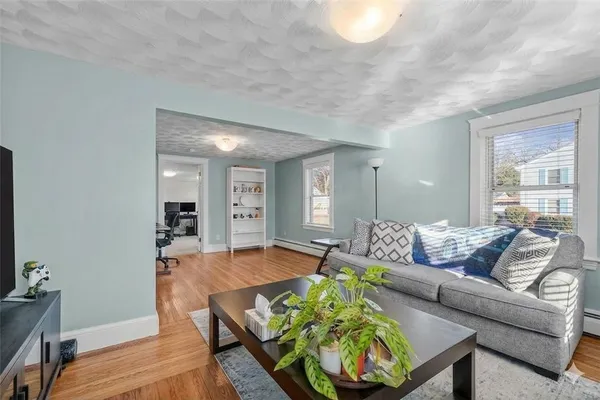 $2,500 | 5 Shippen Avenue, Warwick, RI 02888