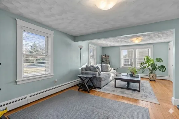 $2,500 | 5 Shippen Avenue, Warwick, RI 02888
