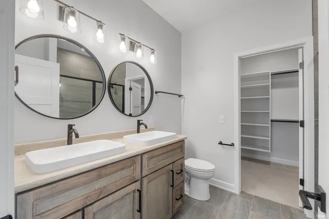 $369,900 | 1407 Tamalpais Drive, Fort Wayne, IN 46818