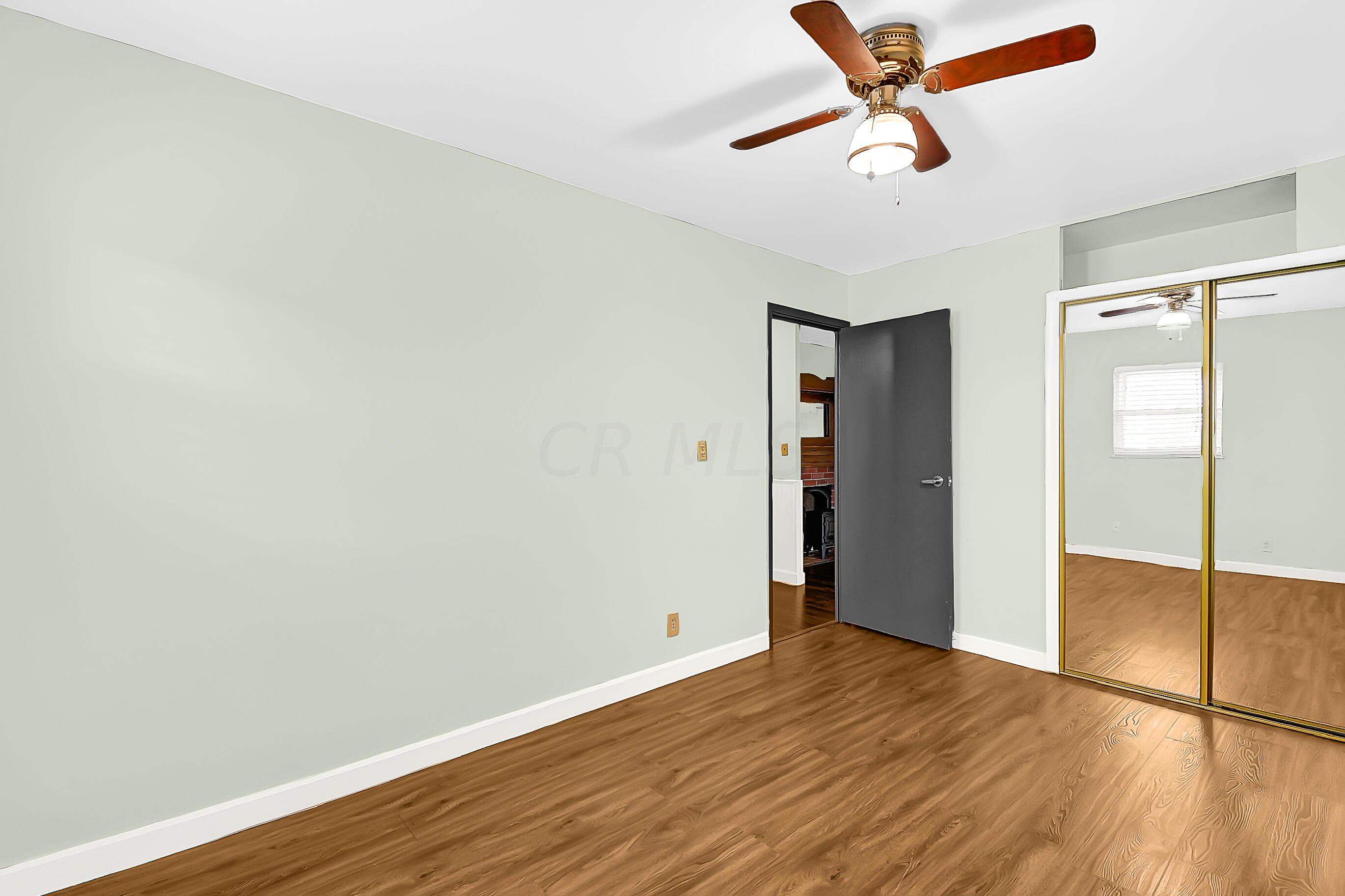 450 Redmond Road Columbus, OH 43228 - Photo 13 of 20 Gallery Image 13