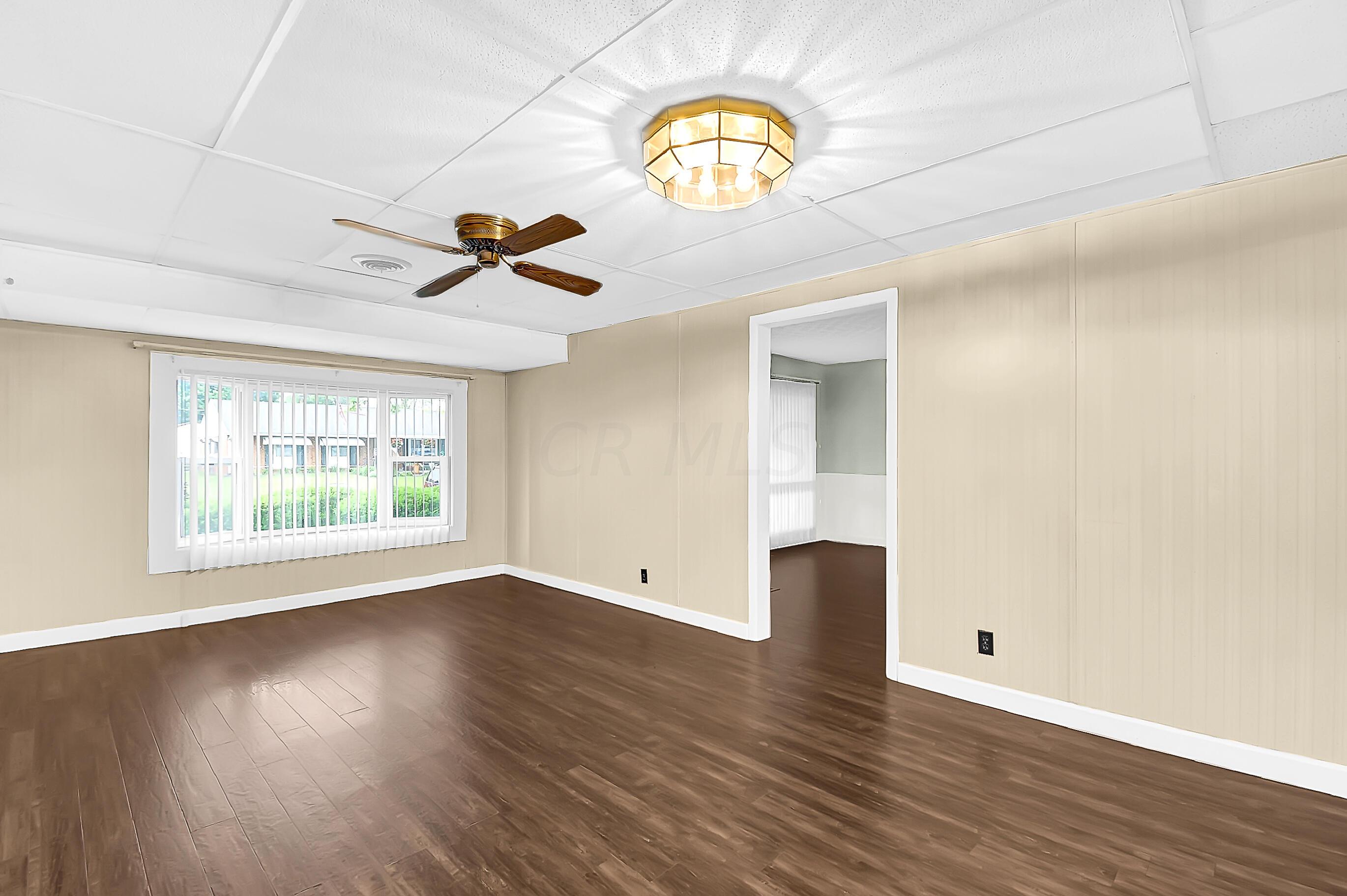 450 Redmond Road Columbus, OH 43228 - Photo 8 of 20 Gallery Image 8