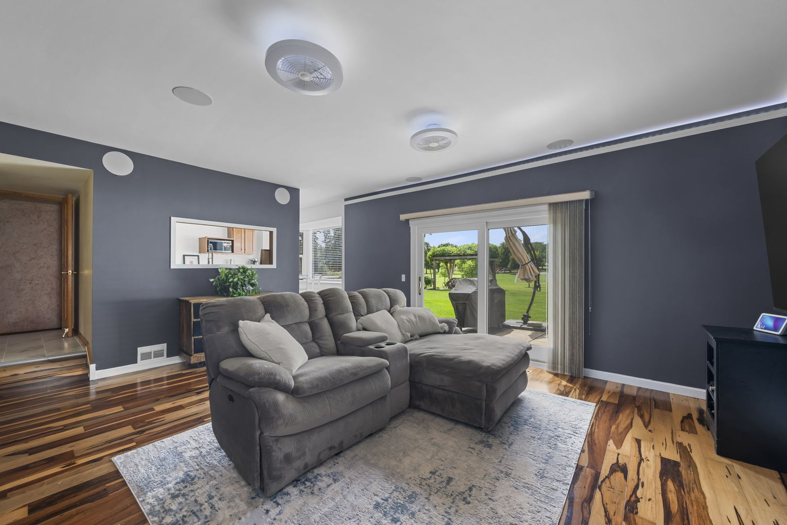 1177 Stanton Road Lake Zurich, IL 60047 - Photo 19 of 43