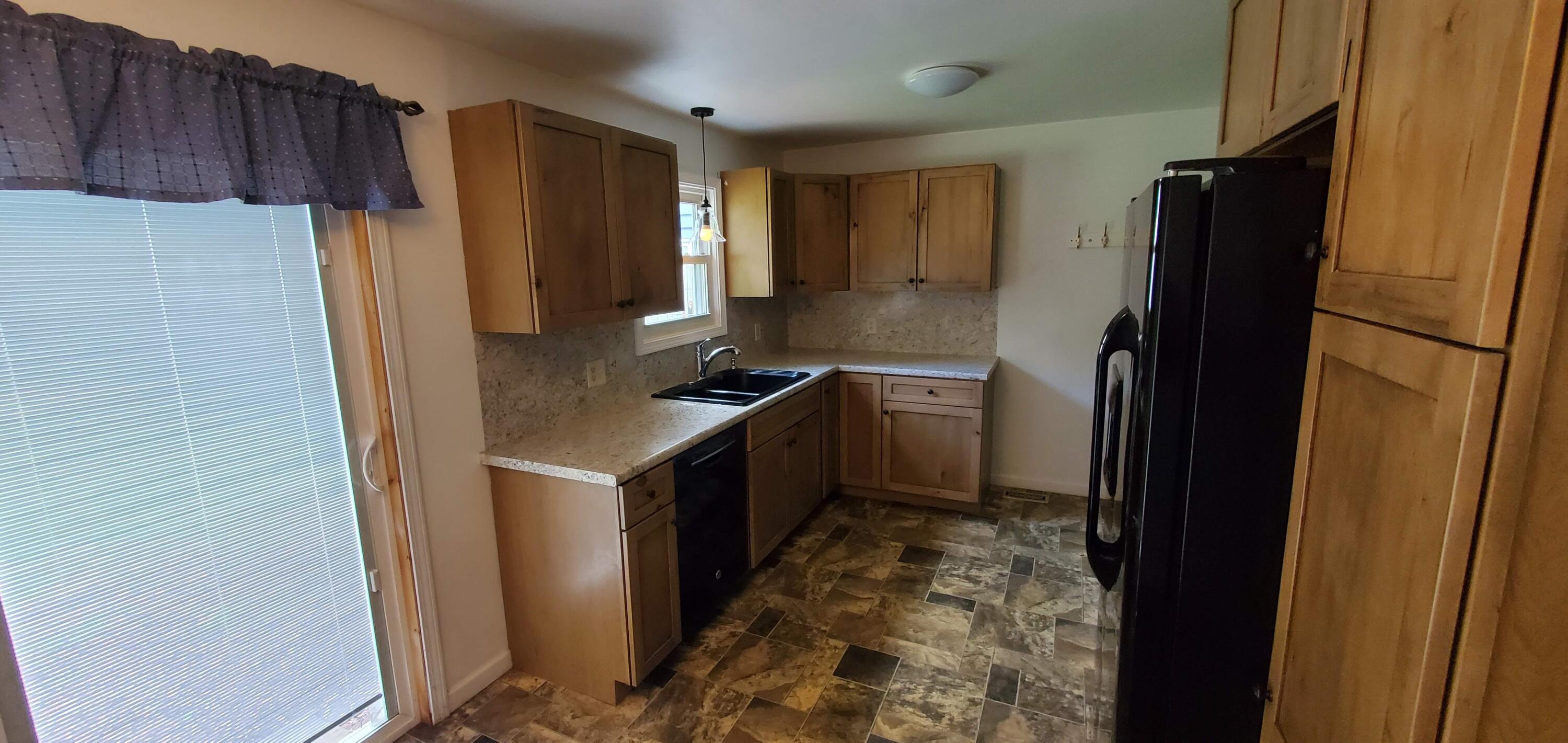 2203 Fairfield Road Portage, MI 49002 - Photo 11 of 48 20231008_153530