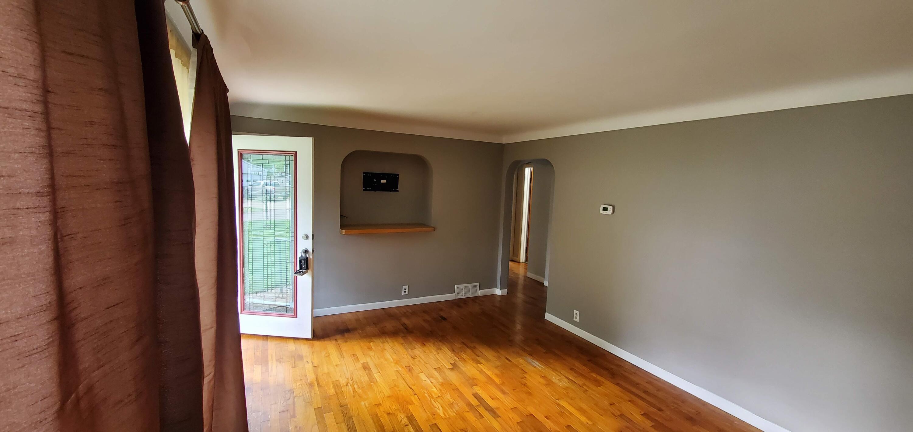 2203 Fairfield Road Portage, MI 49002 - Photo 14 of 48 Family room 3