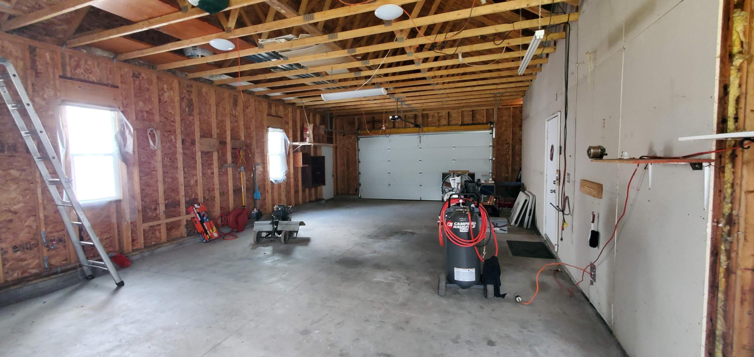 2203 Fairfield Road Portage, MI 49002 - Photo 40 of 48 Garage