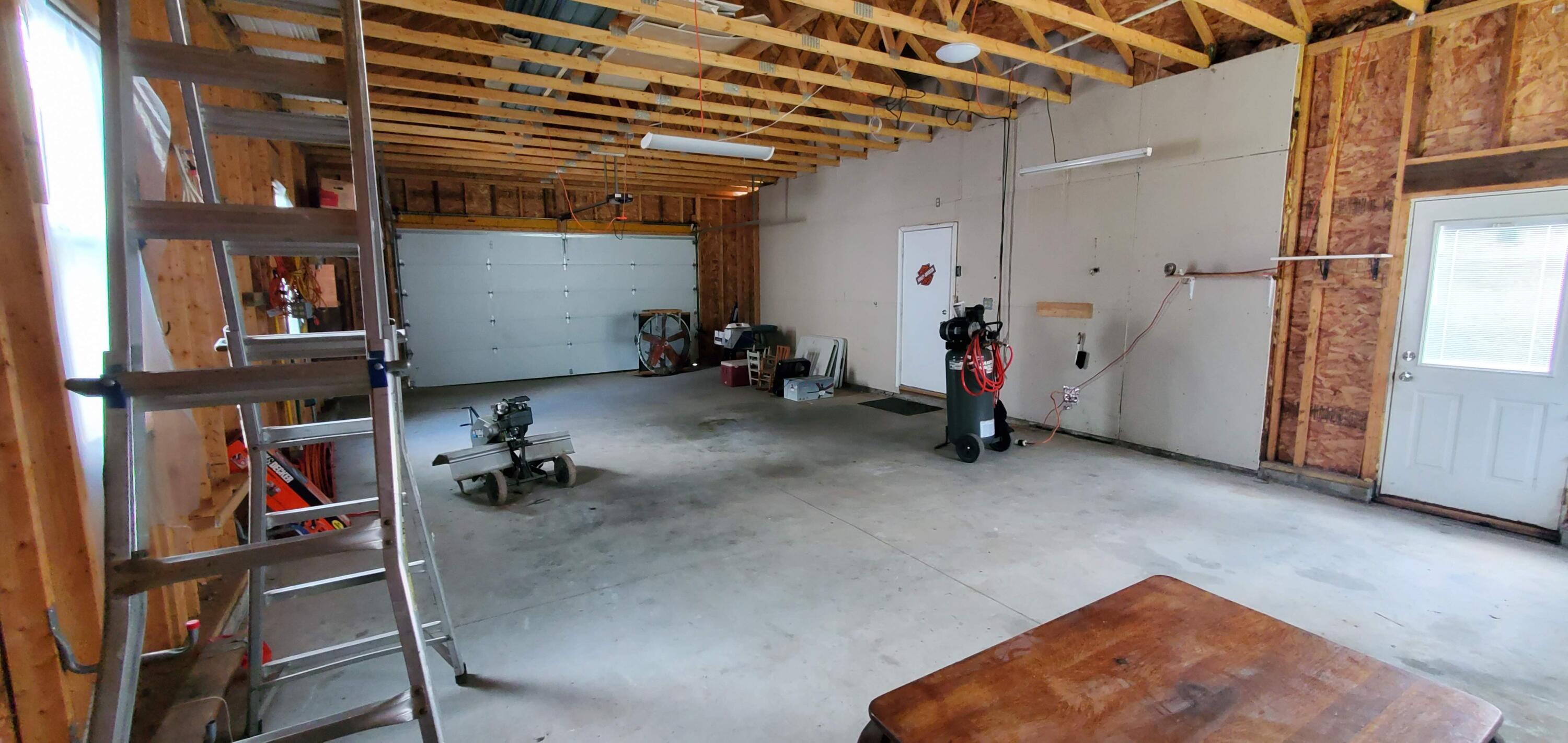 2203 Fairfield Road Portage, MI 49002 - Photo 42 of 48 Garage