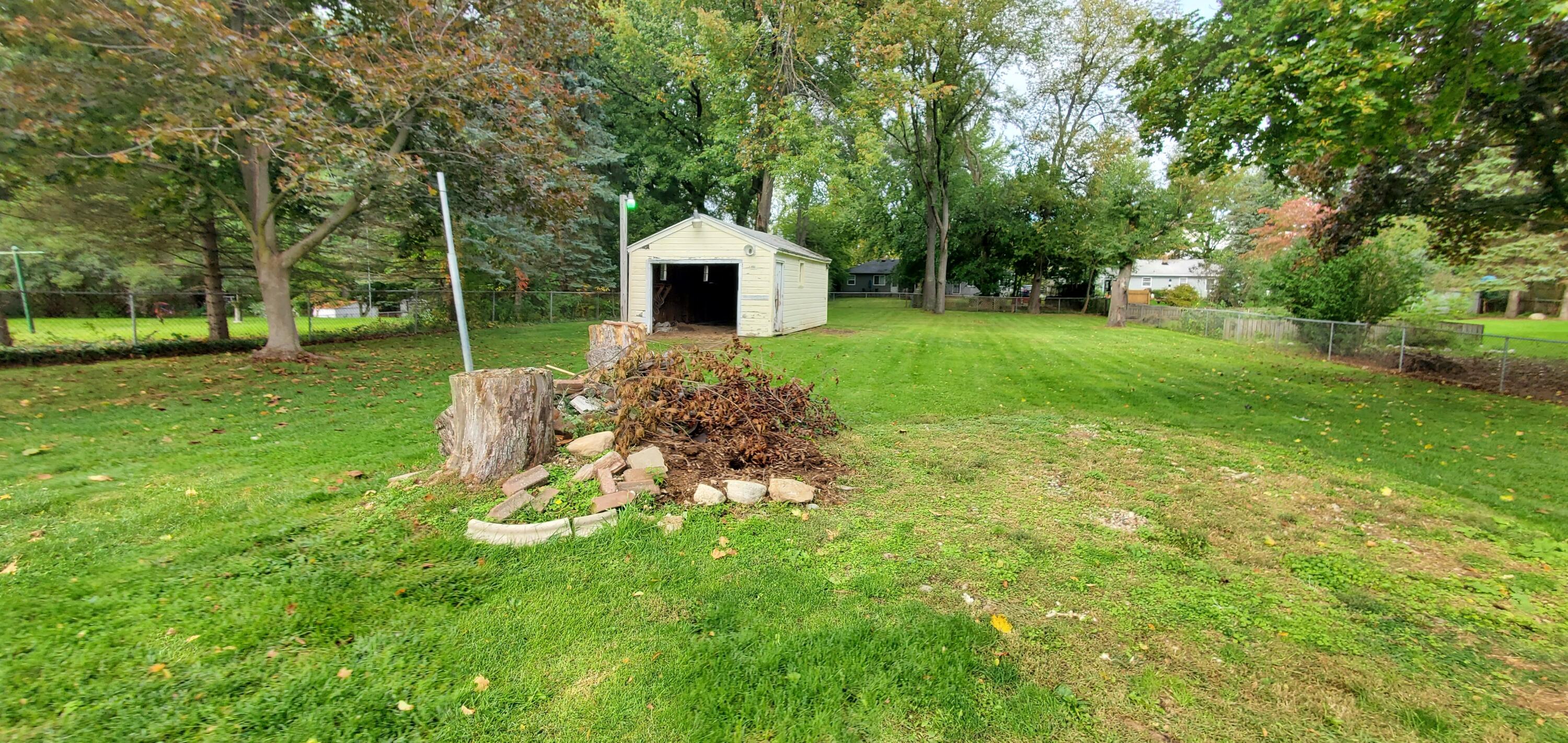 2203 Fairfield Road Portage, MI 49002 - Photo 44 of 48 Back Yard